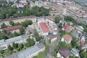 Probleme cu mirosul de la canalizare au fost semnalate în mai multe zone ale municipiului Suceava