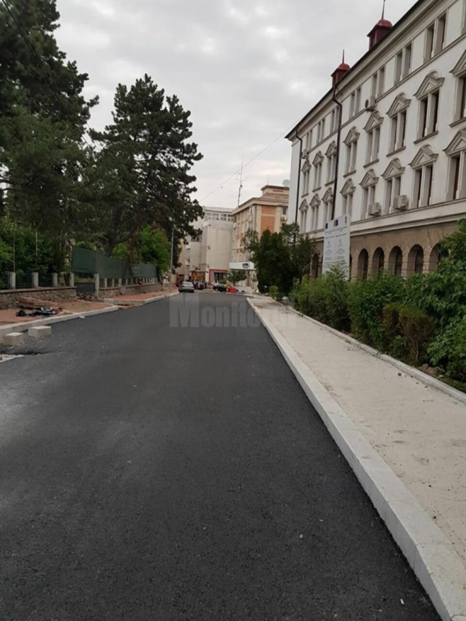 Lucrările de modernizare a străzii Vasile Bumbac, finalizate până la Zilele Sucevei