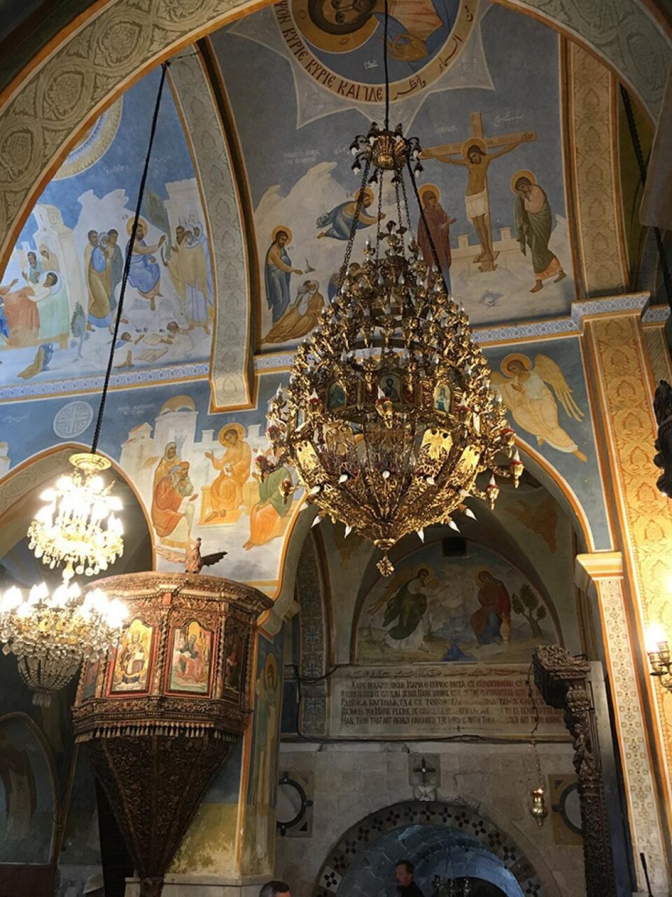 Biserica Buna Vestire din Nazaret pictată de frații Moroșan