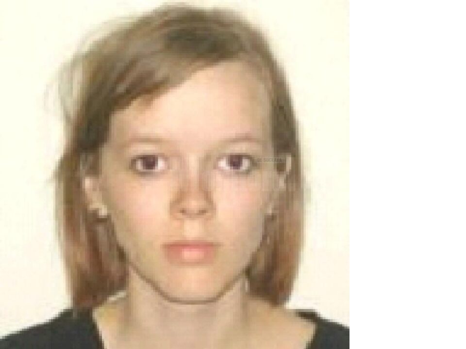Adolescentă în vârstă de 17 ani, dispărută de acasă