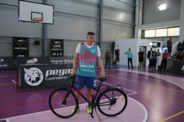 Legenda fotbalului sucevean, Dorin Goian, a devenit biciclist, dupa un meci de baschet