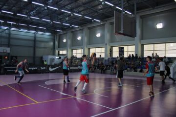 Goian, Chiruț și Prorociuc au jucat contra tinerilor din naționala Ucrainei, în Meciul Vedetelor, la turneul de baschet 3x3