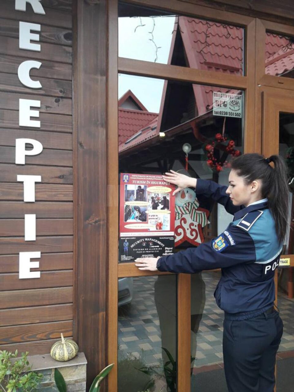 ”Turism în siguranță”, o campanie de prevenire a furturilor din genți și buzunare