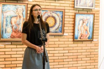 Expoziție de grafică și pictură a studenților suceveni, la Universitatea „Ștefan cel Mare”