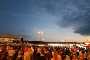 Distracție la Festivalul Verii, în parcarea Shopping City Suceava