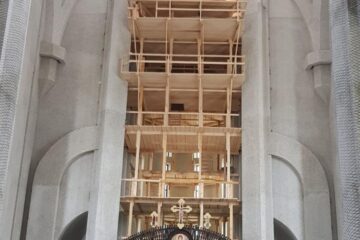 Lucrările de pictură în tehnică fresco a Catedralei „Nașterea Domnului” sunt finanțate cu 500.000 de lei de la bugetul local al Sucevei