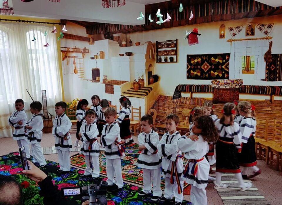 Șezătoarea "Tradiția și spiritualitatea românească", la Școala primară "Sfântul Ioan cel Nou"
