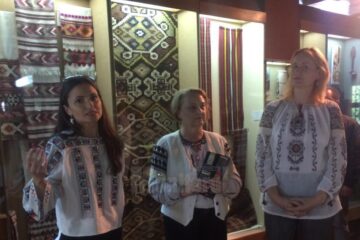 Magda Grădinariu, Violeta Enea și Maria Crușninschi