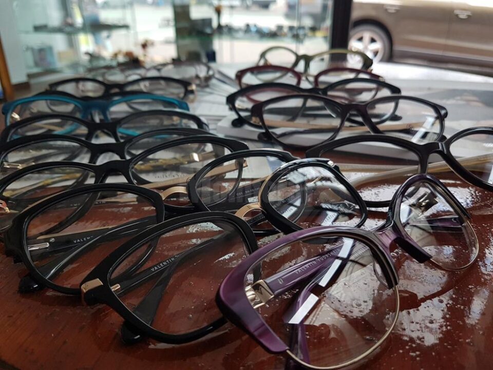Rame gratuite pentru pensionari - oferta verii la Eye’s Optic Suceava