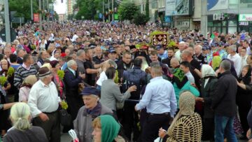 Șase ierarhi, un sobor impresionant de preoți și zeci de mii de pelerini și localnici, la procesiunea de Sânziene