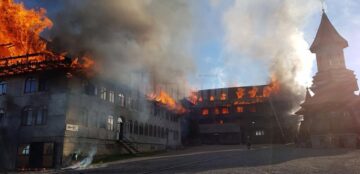 Imagini de coșmar, cu flăcările extinse pe 1.400 de mp