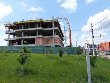 Construcția a fost aprobată de către Consiliul Local Șcheia, cu încălcarea legislației