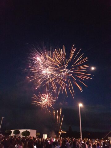 Impresionant foc de artificii și concerte „fierbinți”, la Zilele Sucevei