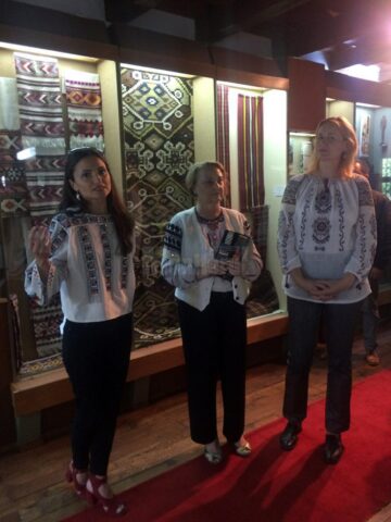 Magda Grădinariu , Violeta Enea și Maria Crușninschi