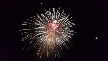 Impresionant foc de artificii și concerte „fierbinți”, la Zilele Sucevei