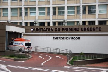 413 oameni mușcați de căpușe au ajuns în această lună la Unitatea de Primire Urgențe a spitalului din Suceava