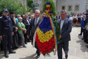 Primarul Sucevei și cel din Soroca, la manastirea Putna