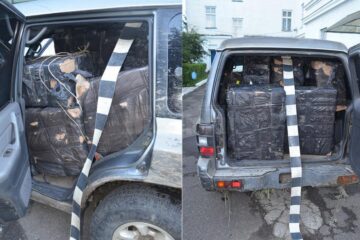 Jeepul burdușit cu țigări de contrabandă