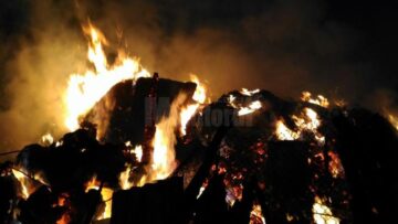 Un incendiu izbucnit dintr-un atelier de tâmplărie a distrus întreaga gospodărie a unei familii