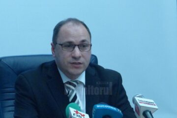 Rectorul interimar al Universității „Ștefan cel Mare”, prof. univ. dr. ing. Mihai Dimian