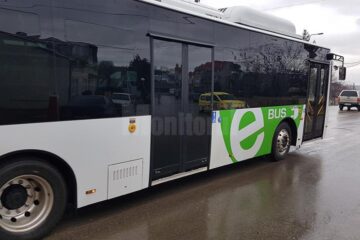 Autobuz electric
