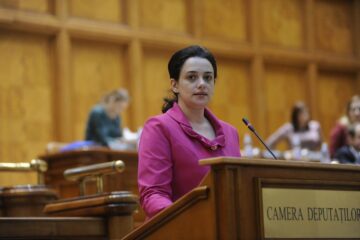 Deputatul PNL de Suceava Angelica Fădor