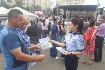 Campanie a poliției sucevene de prevenire a fraudelor online