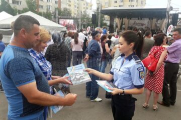 Campanie de prevenire a fraudelor online, în municipiul Rădăuți