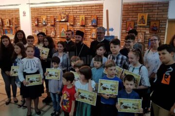 Vernisajul expoziției „Micii iconari”, la Universitatea „Ștefan cel Mare”