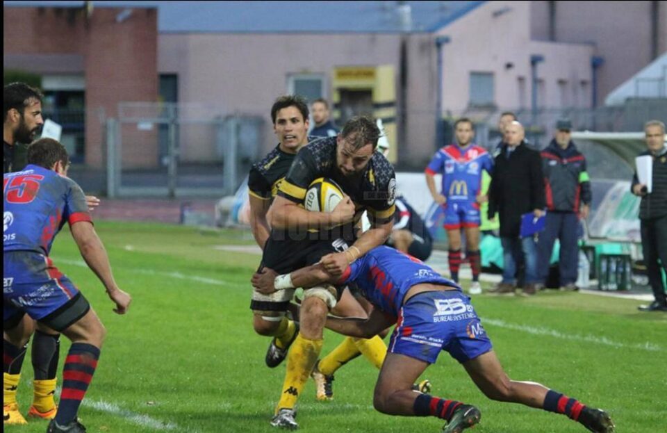 Internaționalul român de seniori din Gura Humorului Vlad Nistor își continuă cariera în rugby-ul francez Internaționalul român de seniori din Gura Humorului Vlad Nistor își continuă cariera în rugby-ul francez