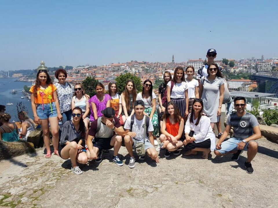 Elevii fălticeneni de la profilul turism fac practică în hoteluri din Europa