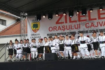 Festivalul „Din stejar, stejar răsare”, ediția a VII-a, la Cajvana