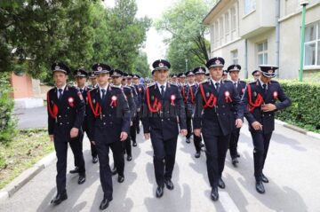 Un tânăr din Dornești a absolvit cu 10 pe linie Academia de Poliție „Al. I. Cuza” București