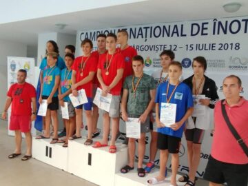 Înotătorii din județ au câștigat 16 medalii la naționalele de cadeți