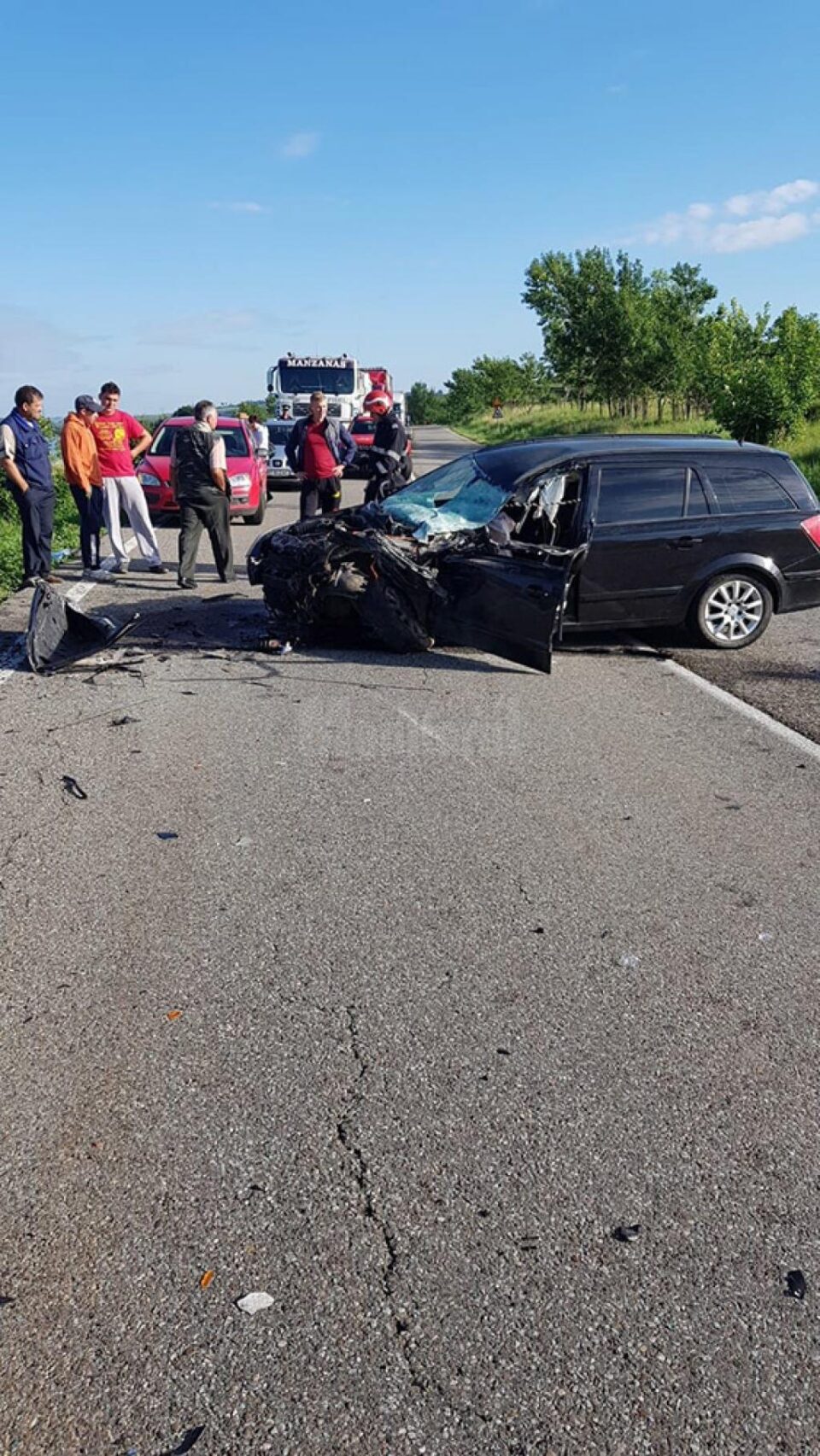 Opelul Astra la volanul căruia se afla șoferul care a produs accidentul