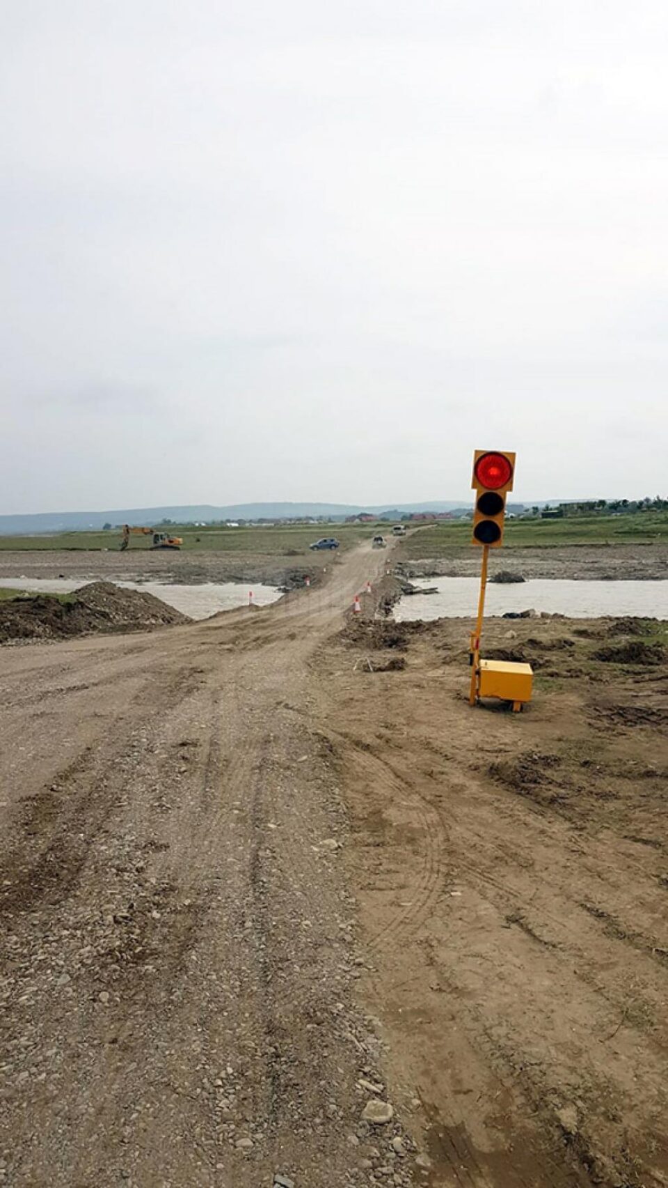 Podul provizoriu de la Milișăuți a fost deschis joi după-amiază