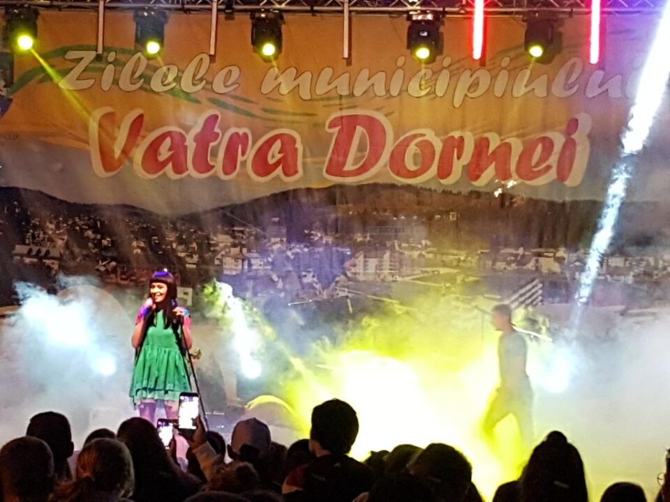 Irina Rimes pe scena la Zilele Municipiului Vatra Dornei 3