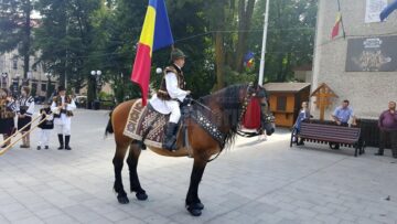 Flutur consideră că municipiul Câmpulung Moldovenesc este una dintre capitalele spirituale ale Sudului Bucovinei