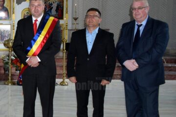 Primarul Cătălin Coman, viceprimarul Constantin Bulaicon și deputatul Alexandru Rădulescu