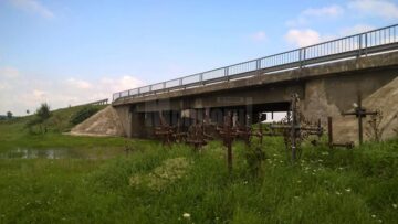 Autobuzul sicriu pentru 48 de oameni, în cea mai mare catastrofă rutieră din istoria României