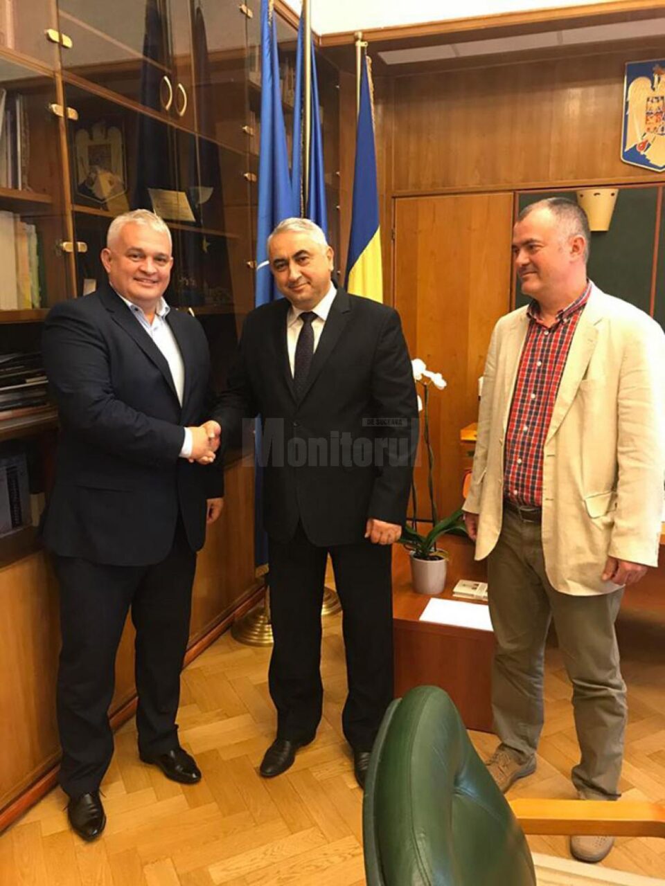 Ministrul Educației, Valentin Popa, alături de reprezentanții Federației Române de Șah Ministrul Educației, Valentin Popa, alături de reprezentanții Federației Române de Șah