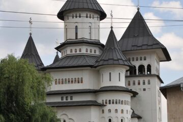 Întâlnire în rugăciune la catedrala din Gura Humorului