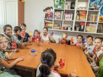 Programul FARA „Eradicare a sărăciei prin educație”