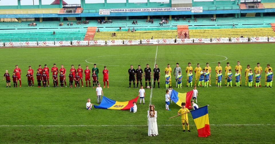 Stadionul Areni a găzduit meciul dintre selecționata Nord-Est a României și cea a Republicii Moldova Stadionul Areni a găzduit meciul dintre selecționata Nord-Est a României și cea a Republicii Moldova
