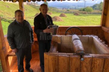 Patru izvoare minerale au fost curățate și reabilitate de silvicultori