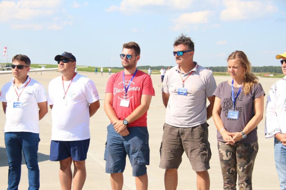 Moment emoționant pe Aeroportul Suceava în memoria pilotului care a murit în accidentul aviatic de la Frătăuți