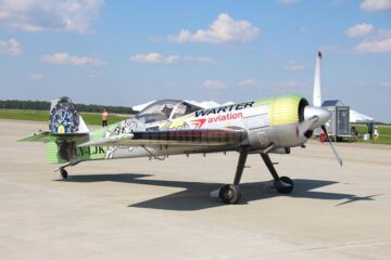 Moment emoționant pe Aeroportul Suceava în memoria pilotului care a murit în accidentul aviatic de la Frătăuți