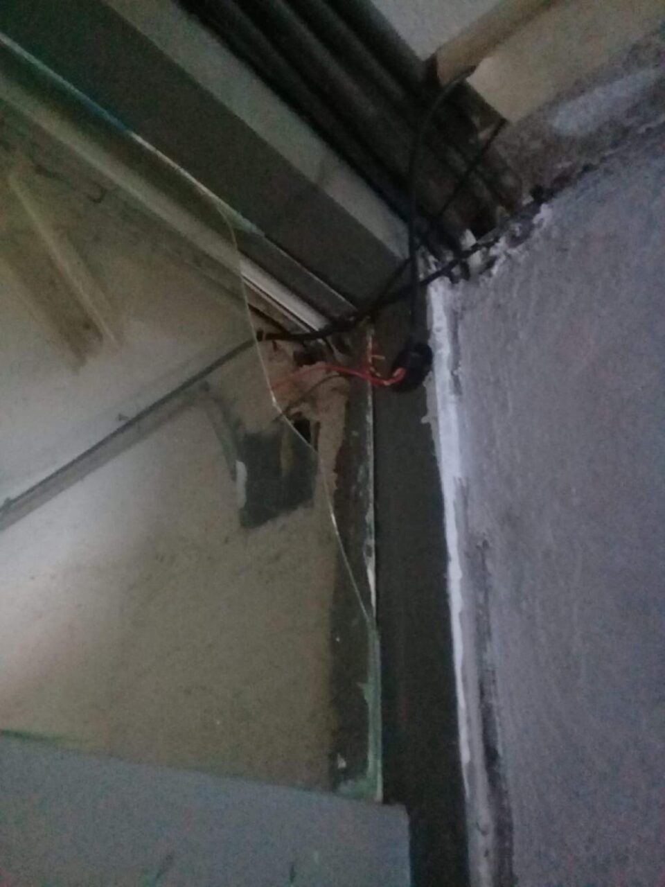 Distrugerea camerelor video a fost înregistrată, făptașul fiind vizibil