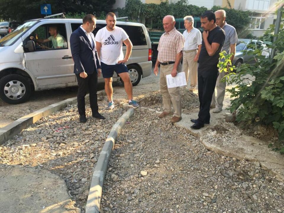Străzile din Zamca afectate de lucrările de termoficare au început să fie refăcute