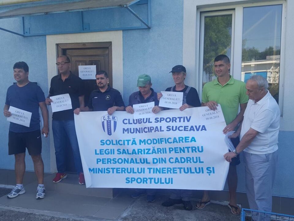Angajații de la CSM Suceava au intrat în grevă generală